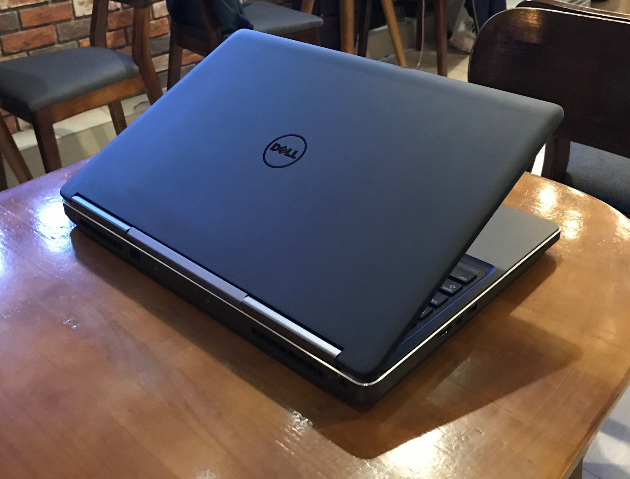 Laptop Dell Precision 7510 Max Option-8.jpg